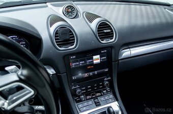 Porsche Cayman 718 S - 16