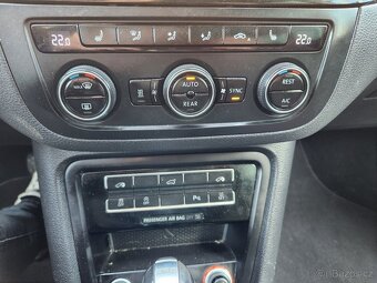 VW Sharan Highline 2.0TDI 135kw DSG 4x4 DPH 7míst Tažné 2400 - 16