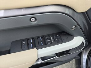 Land Rover Defender 183kW 4x4 110 D250 X-DYNAMIC //27.800km/ - 16
