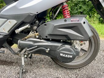 Skútr Maxon Ardour 125 – bílý, r.v. 2022 - 16