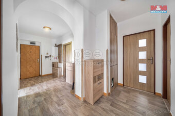 Prodej bytu 3+1+G, 92 m², Hrádek u Rokycan, ul. Družstevní - 16