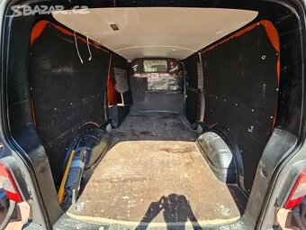 VW Transporter 2.0 TDI 103kW,2015,Long,Tažné,Klima - 16