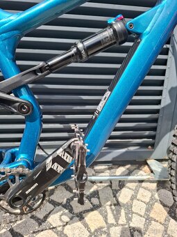 Celopéro, sjezdové  kolo, bike Cannondale - 16