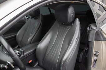 Mercedes-Benz E400 3.0 V6 4Matic - 16