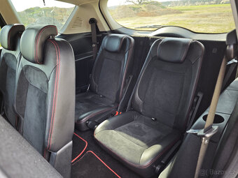 Ford S-MAX 2.2TDCI 129KW,Titanium S,manuál,18",7míst - 16