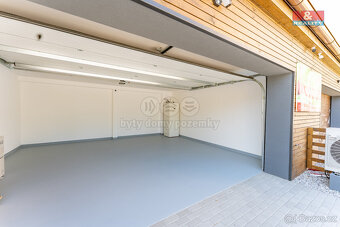 Prodej rodinného domu, 142 m², Milovice, ul. Višňová - 16