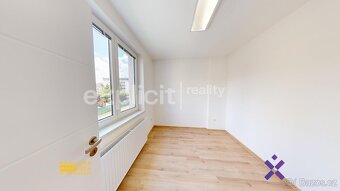Pronájem bytu 4kk, 102 m2 - Zlín, ev.č. 02301 - 16