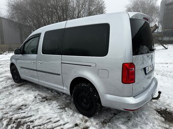 Volkswagen Caddy Maxi 2.0 TDi 5 míst Rok 2018 2X Šoupačky - 16