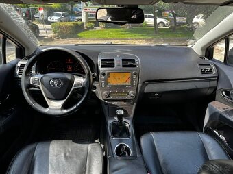 Toyota Avensis combi 2.2 D-4D Exclusive - 16