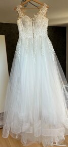 Svatební šaty velikosti 38-40 - 16