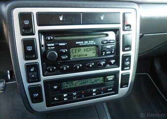 Ford Galaxy 1,9 TDI 66 kW Historie 7 Míst nafta - 16