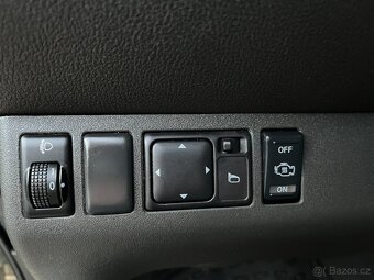 Nissan Pathfinder 2.5 Dci 126kw 4x4 - plný servis vozu - 16