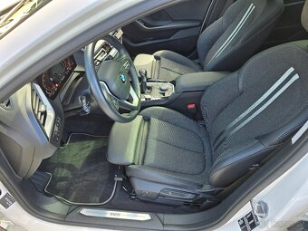 ⭐BMW Řada 1 /118d/110kw/2022/LED/PANORAMA⭐ - 16