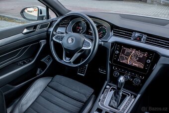 Volkswagen Passat Variant 2.0 TDI BMT Highline R-Line DSG - 16