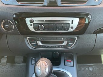 Renault Scénic 1,5 dCi Bose FAP  Mégane Scenic (2014) - 16