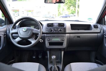 Škoda Fabia II lift 1.2 44kw rok 2012 - 16