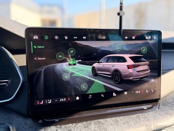 Škoda Octavia Combi Exclusive Selection - 16