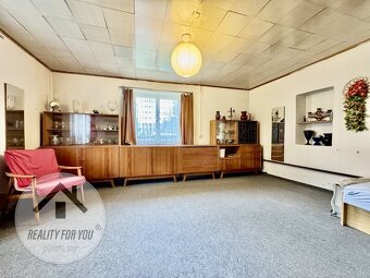 Prodej krásného rodinného domu/chalupy v Rovensku pod Troska - 16