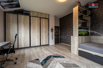 Prodej rodinného domu, 155 m², Sulice, ul. K Hájku - 16