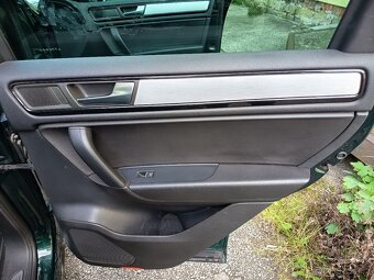 Volkswagen Touareg 3,0TDI  4Motion V6 ČR 1 maj DPH - 16