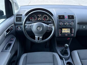 Volkswagen Touran 1,6 TDi HighLine BlueMotion - 16
