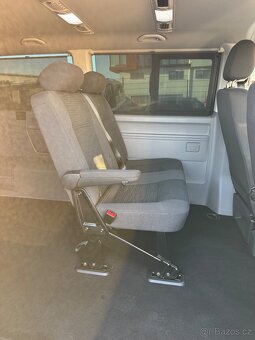 Volkswagen T6.1 Caravelle 2.0TDI 110kw DSG FULLED - 16