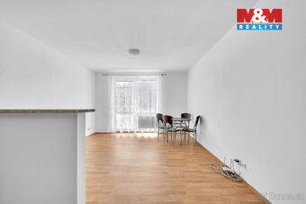 Pronájem bytu 1+kk v Pardubicích, ul. Dubová - 16