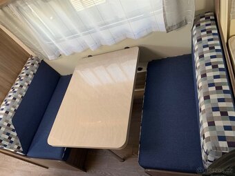 Prodam kavan Hobby 490 KMF De Luxe - 16