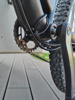 Rockrider E-ST500 (Decathlon) M na 175-185 cm kola 27,5 - 16