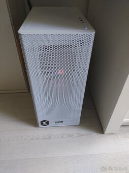 Herní PC Sestava AMD Ryzen 5600 White Style XPG - 16