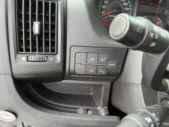 Fiat Ducato 2.3 JTD 130Kw Plachta, Spaní - 16