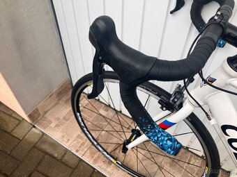 SILNIČNÍ KOLO PRO MENŠÍ POSTAVU - 16