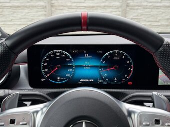 Mercedes cla 35 amg 4matic coupe - 16