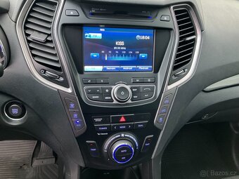 Hyundai Grand Santa Fe 2.2CRDI 4X4 LUXURY AT - 16