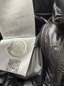 Moncler péřová bunda - 16