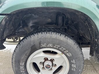 Nissan Patrol Y61 - 16