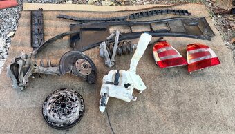 Škoda Superb 1 2.0tdi 103kw díly z vozu ihned - 16