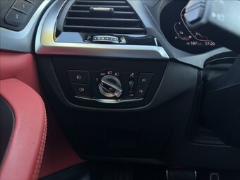 BMW X4 M40i 2021 - 16