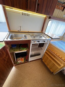 Karavan Wilk - sport 435 - 16