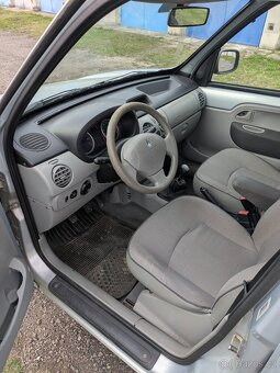 Renault Kangoo 1.6i 70kW, rok 2007, závěs, 1. majitel - 16