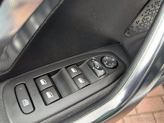 Peugeot 2008 1.6Hdi 84kw Allure - 16