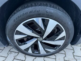 VW ID.4 150kw elektro,Matrix,360°kamery,panorama,head-up,ACC - 16