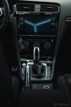 VW Golf VII GTi DSG FullLED Stav nového vozu - 16