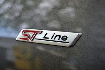 Ford Mondeo 2.0 TDCI 110kW ST-Line kombi TOP STAV - 16