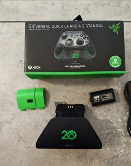 Dobrý den, prodám konzoli Xbox Series X - 16
