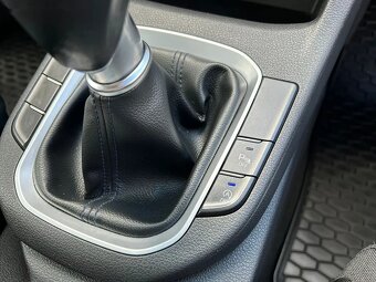 Hyundai i30, STYLE 1.4TGDI 103kW, Park kam. - 16
