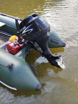 Člun s motorem Parsun 9.8 4t, a elektromotorem - 16