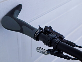 ELEKTROKOLO M1 STERZING – 120nM – 880Wh – CARBON - 16