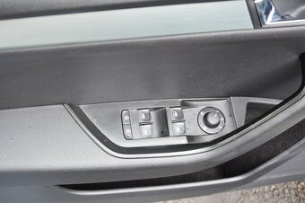 Skoda Superb 2019 - 16