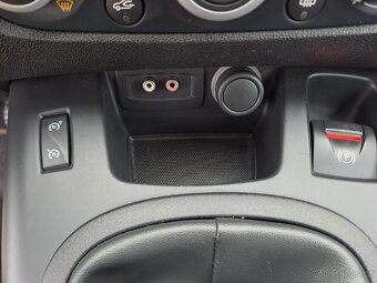 RENAULT GRAND SCENIC 1.9 DCi PĚKNÝ STAV, 2 x KOLA - 16